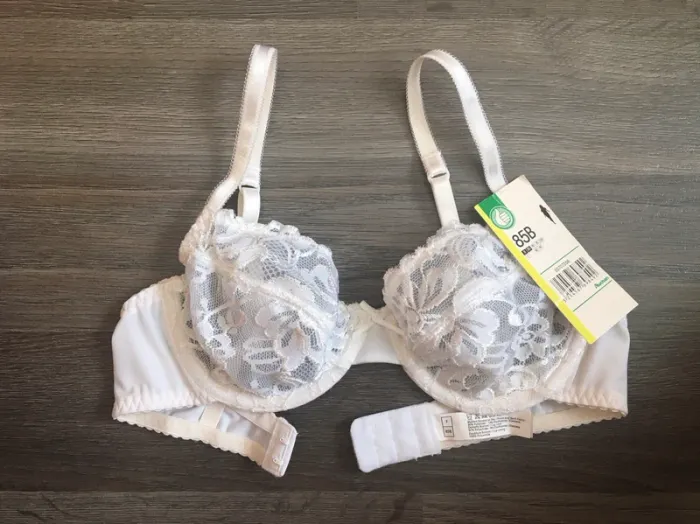 Soutien-gorge dentelle 85 B - photo numéro 2