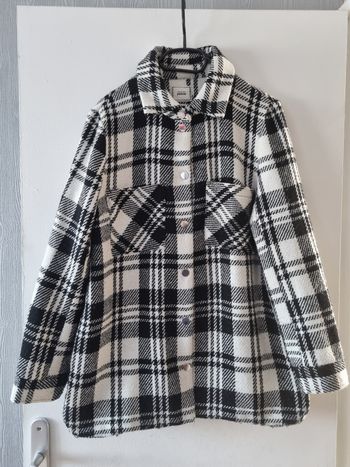 Manteau léger a carreaux