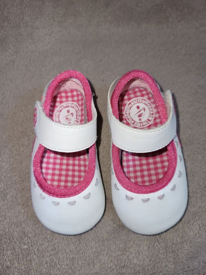 Chaussures bébé - photo numéro 4