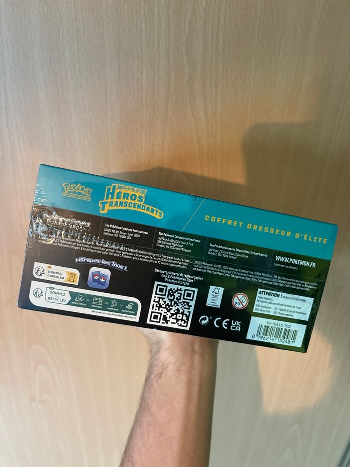 ETB Me2.5 Héros Transcendants Scellé Pokémon - photo numéro 4