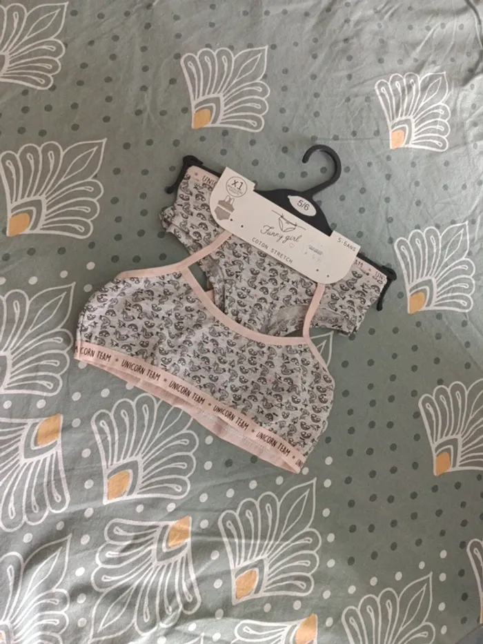 Ensemble sous vêtements fille