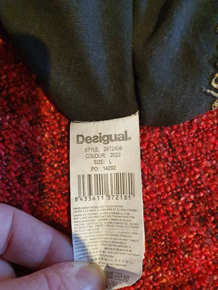 Haut desigual - photo numéro 4