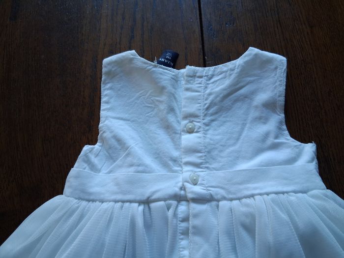 Robe de cérémonie blanche pour bébé de marque Kiabi - photo numéro 4