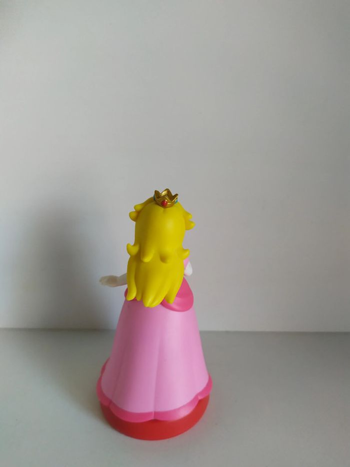 Figurine Amiibo princesse Peach Nintendo en loose - photo numéro 3