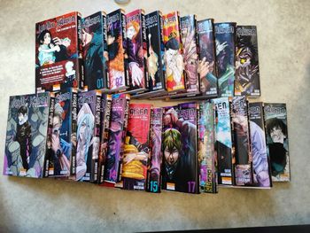 jujutsu kaisen , du tomes 0 a 22 Lot de 23 volumes ( dont 1 sous blister)