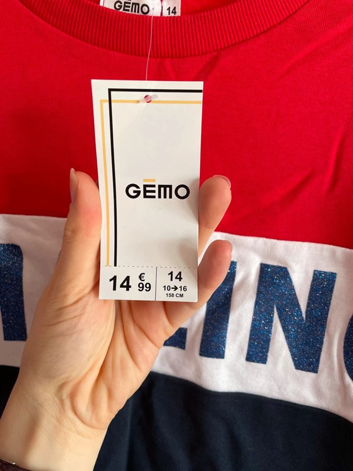 Pull rouge, bleu marine et blanc à motifs, taille 14 ans, marque Gemo. - photo numéro 3