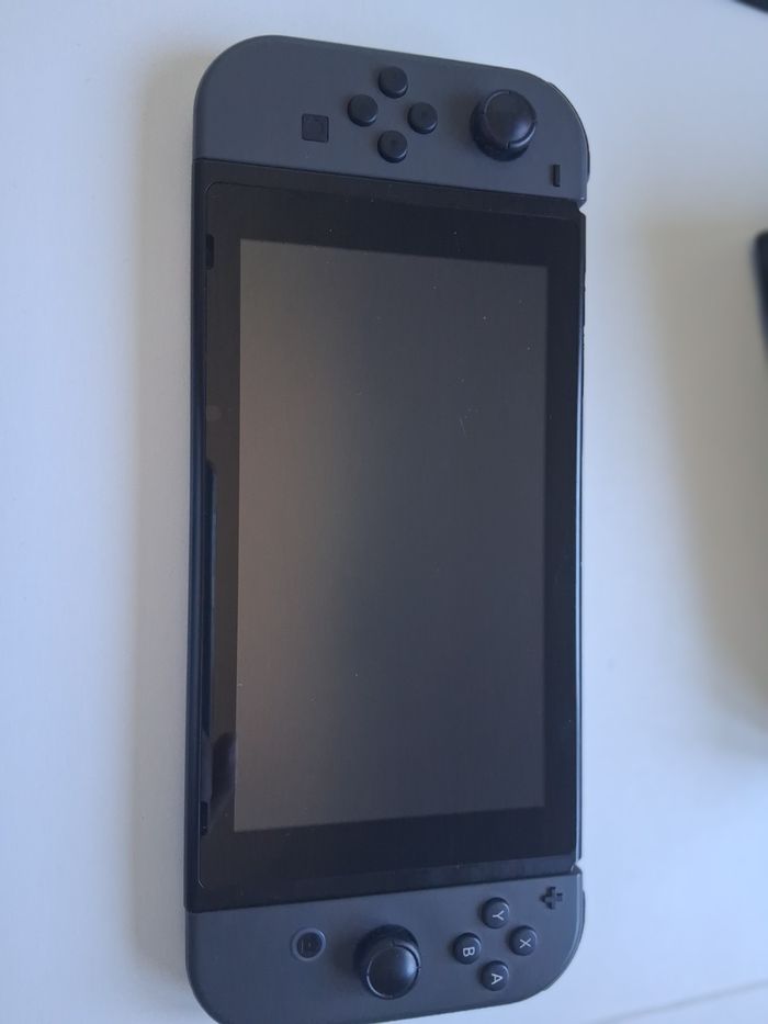 Nintendo Switch 32 Go Noir - photo numéro 7