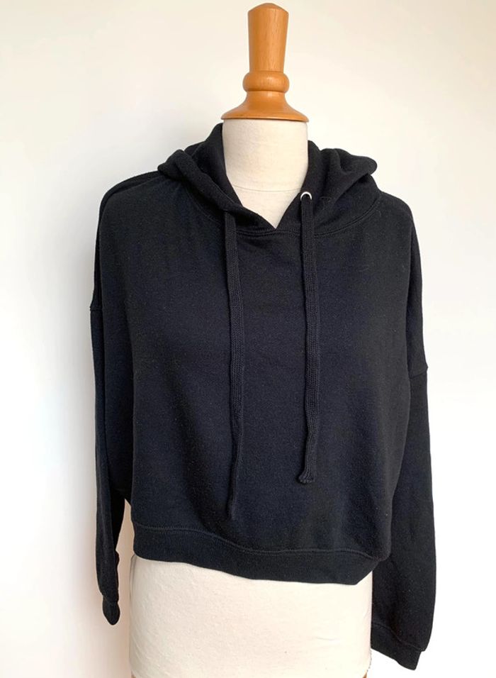 Sweat court Primark taille 42