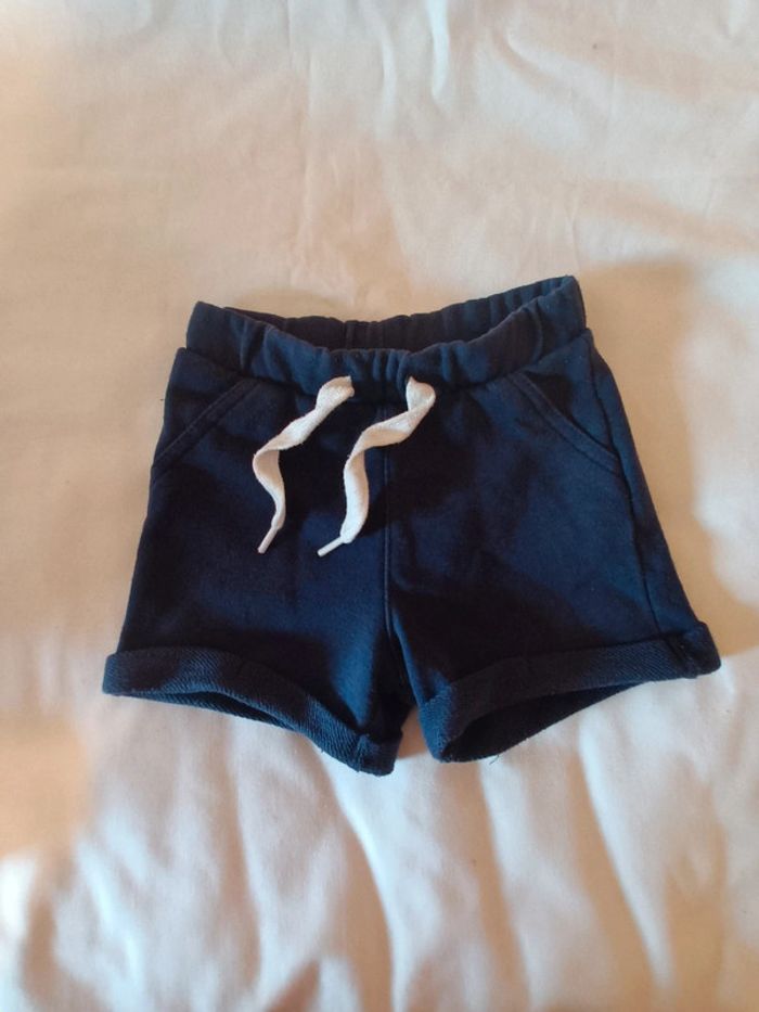 Short bébé garçon