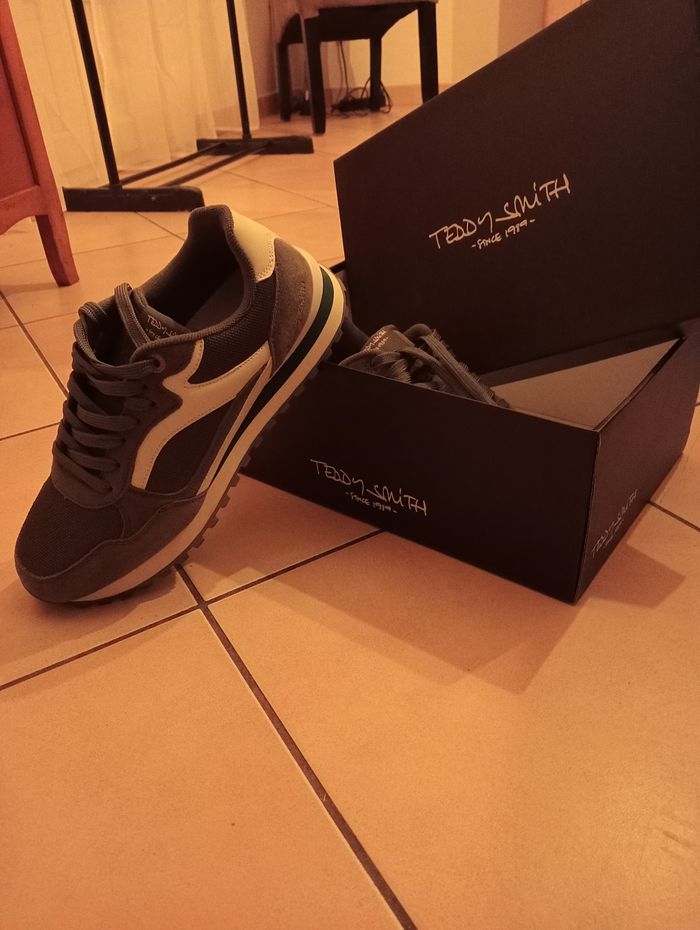 Vend basket homme - photo numéro 3