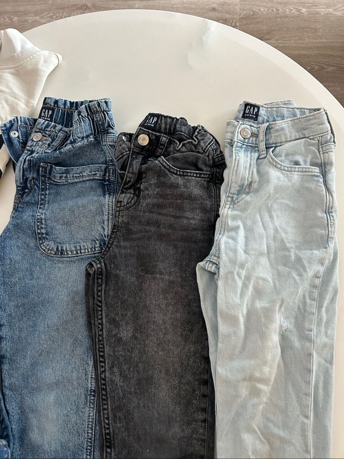 Lot 4 jeans GAP/ZARA + robe-sweat - photo numéro 2