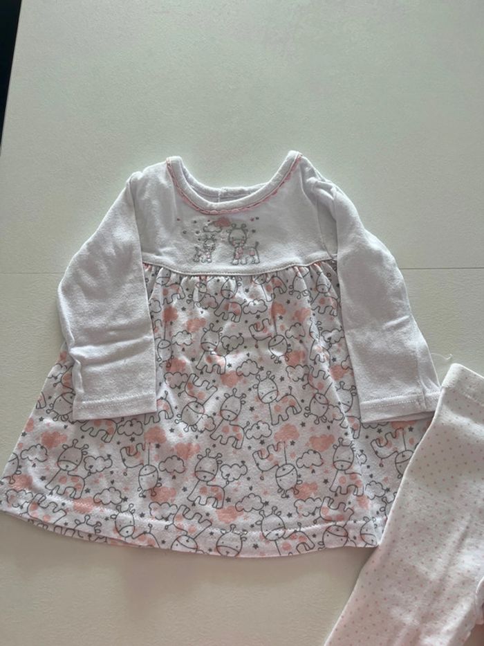 Ensemble 1 mois - photo numéro 2