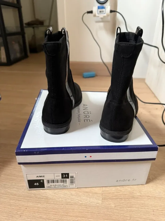 Superbes bottines André en cuir nubuck neuves avec étiquette pointure 31 - photo numéro 8