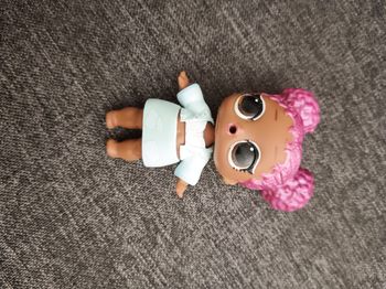 Poupée lol surprise