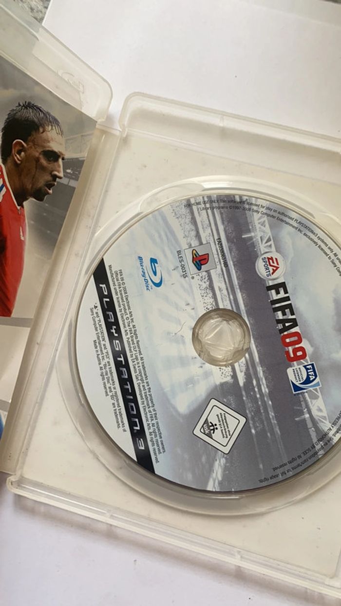 fifa 09 ps3 - photo numéro 2