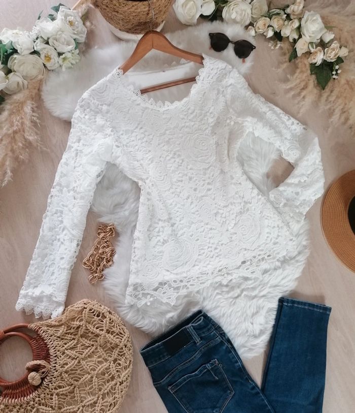 Jolie blouse dentelle bohème taille S