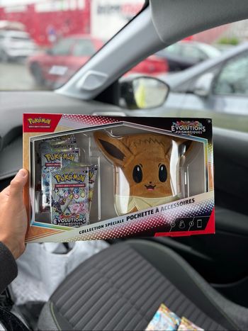 Pokémon Coffret Évoli Pochette Accessoires + 5 Boosters Écarlate et Violet Évolutions Prismatic Pokémon TCG Cartes NEUF