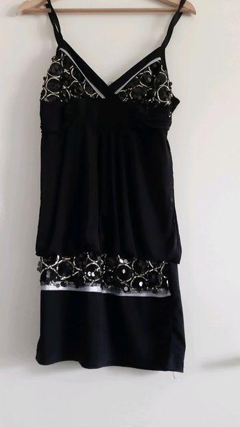 Robe noir paillette