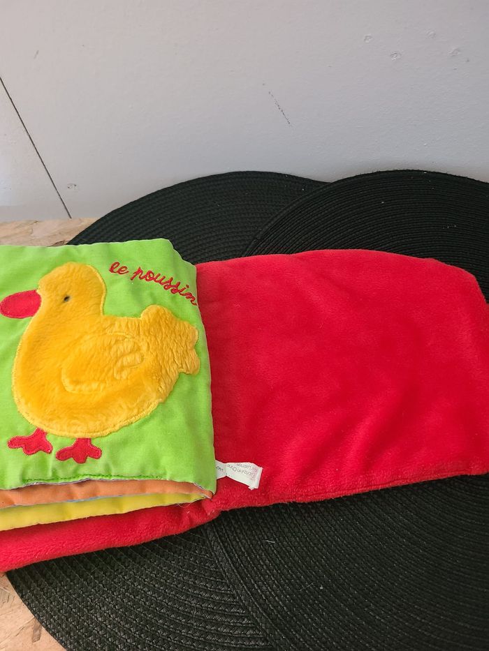 livre tissu - photo numéro 2