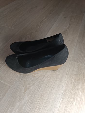 Chaussure petit talon compensé