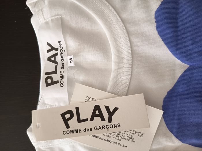 T-shirt comme des garçons. - photo numéro 5