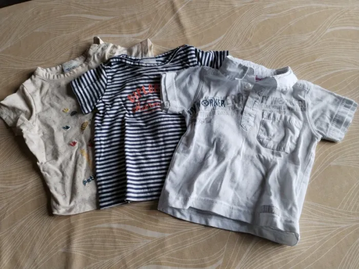 Lot 3 T-shirts 9 mois