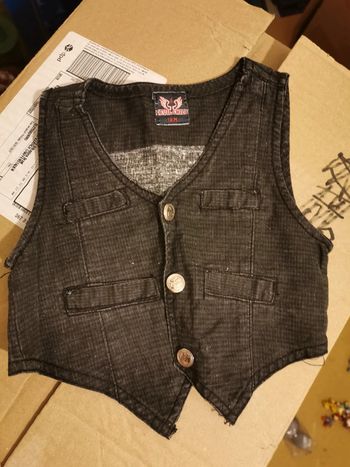 Gilet sans manches /haut de costume 12 mois