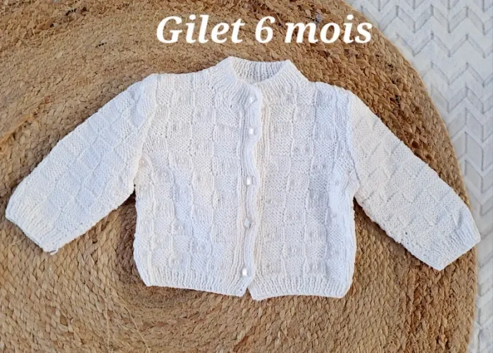 Gilet 6 mois fille