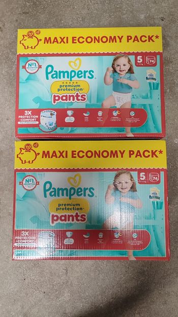 Lot de 2 cartons de couches Pampers pants prenium taille 5