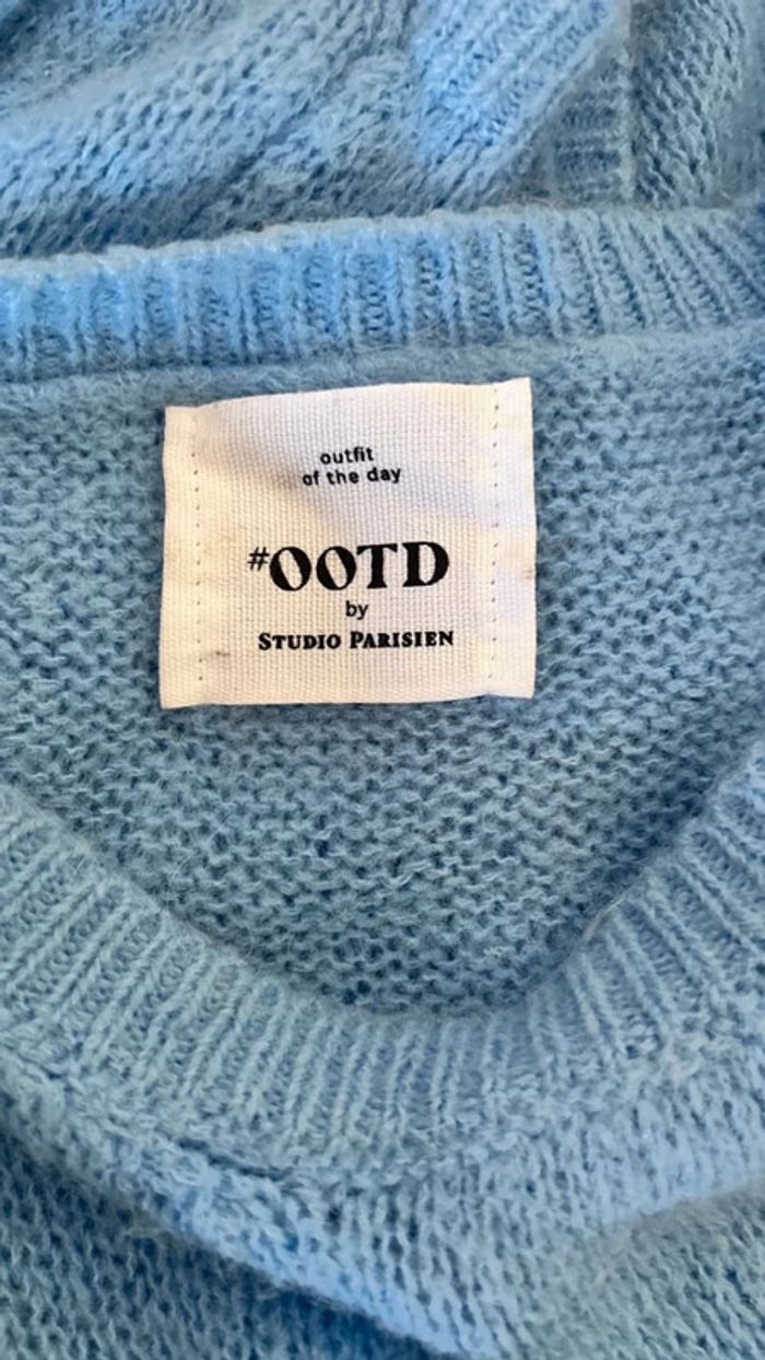 💕 Pull en maille bleu ciel col rond en laine taille unique #ootdbystudioparis - photo numéro 3