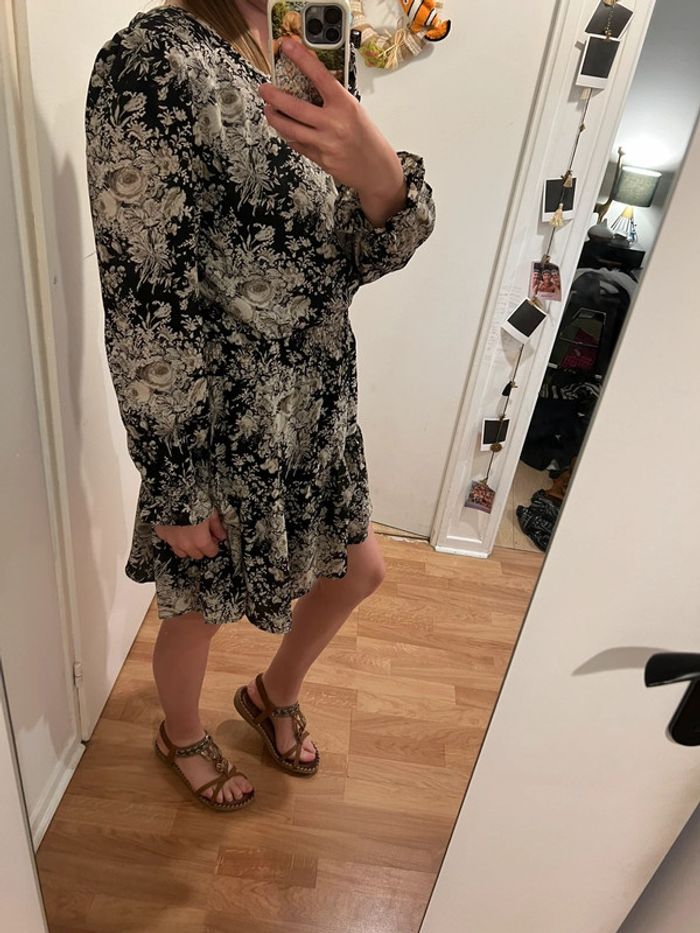 Robe à fleur de la marque Peace n’ love M/L