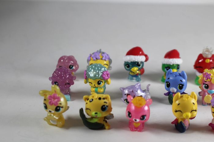 Hatchimals Lot de 18 figurines - photo numéro 2