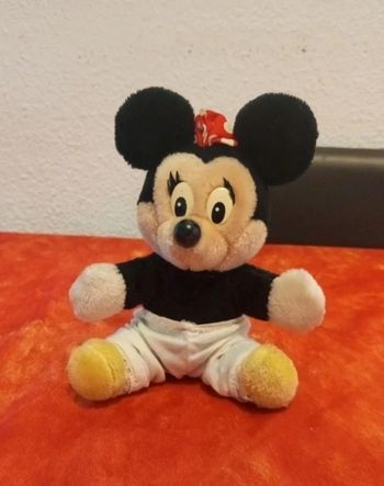 Minnie vintage euro disney Disneyland