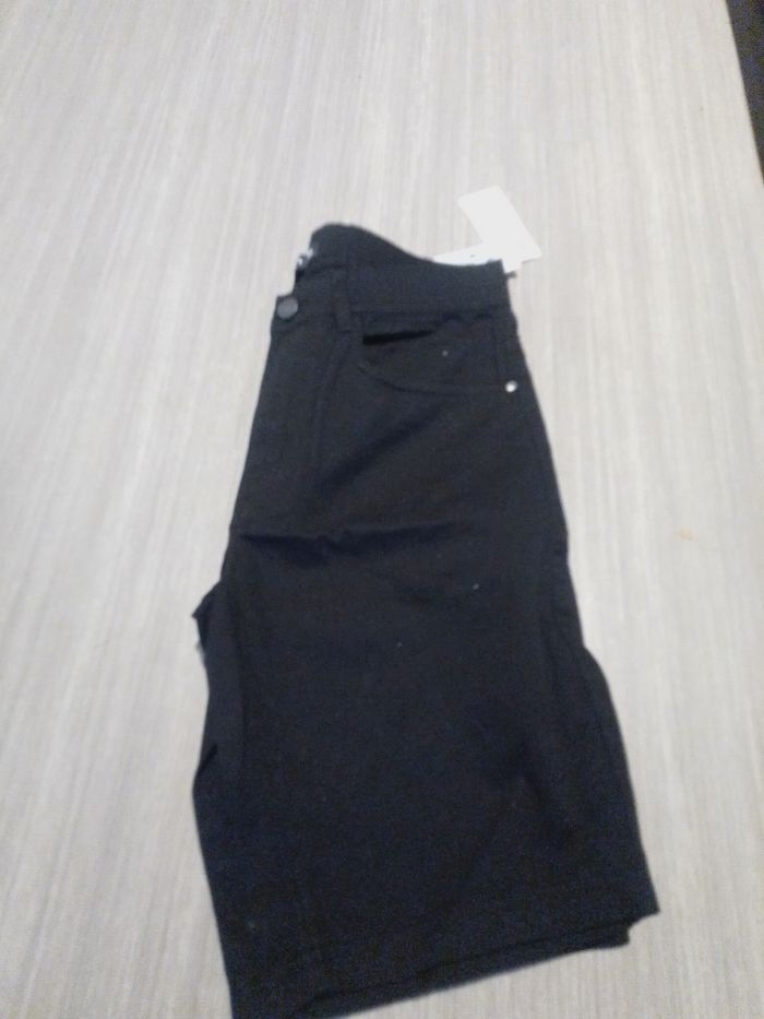 Short homme - photo numéro 2