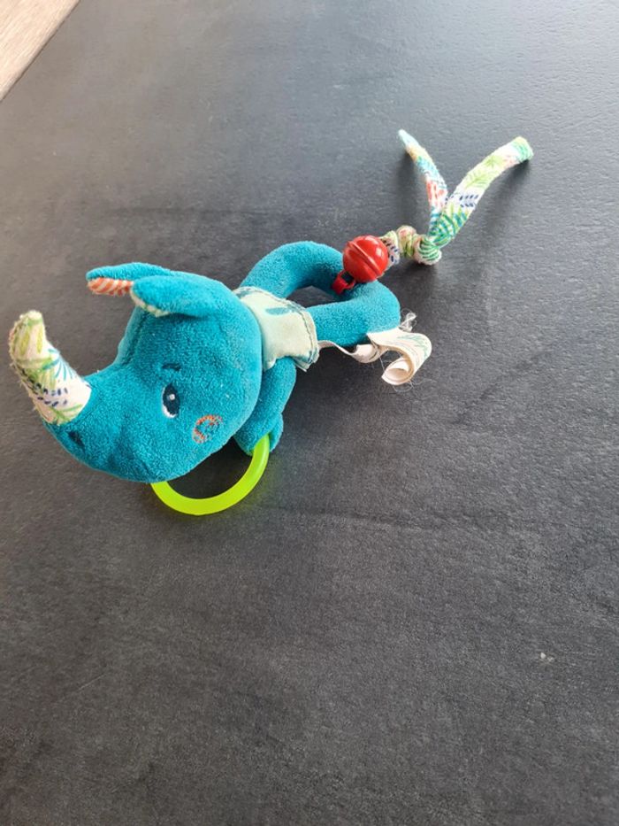 Hochet rhinocéros liliputiens