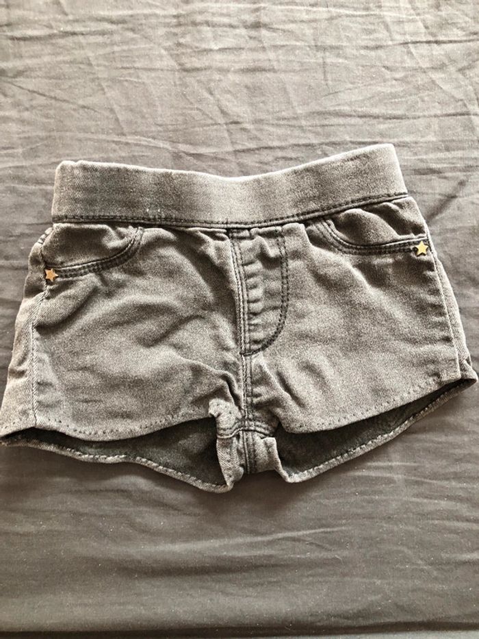 Short 3 ans in extenso