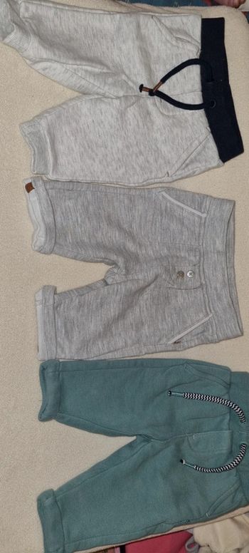 Lot 3 pantalons