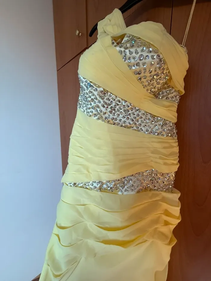 Robe de soirée - photo numéro 2