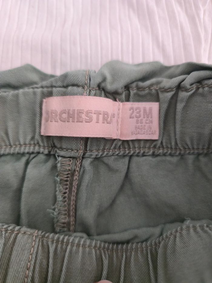 Ensemble short kaki orchestra haut blanc dentelle kiabi 2 ans - photo numéro 4