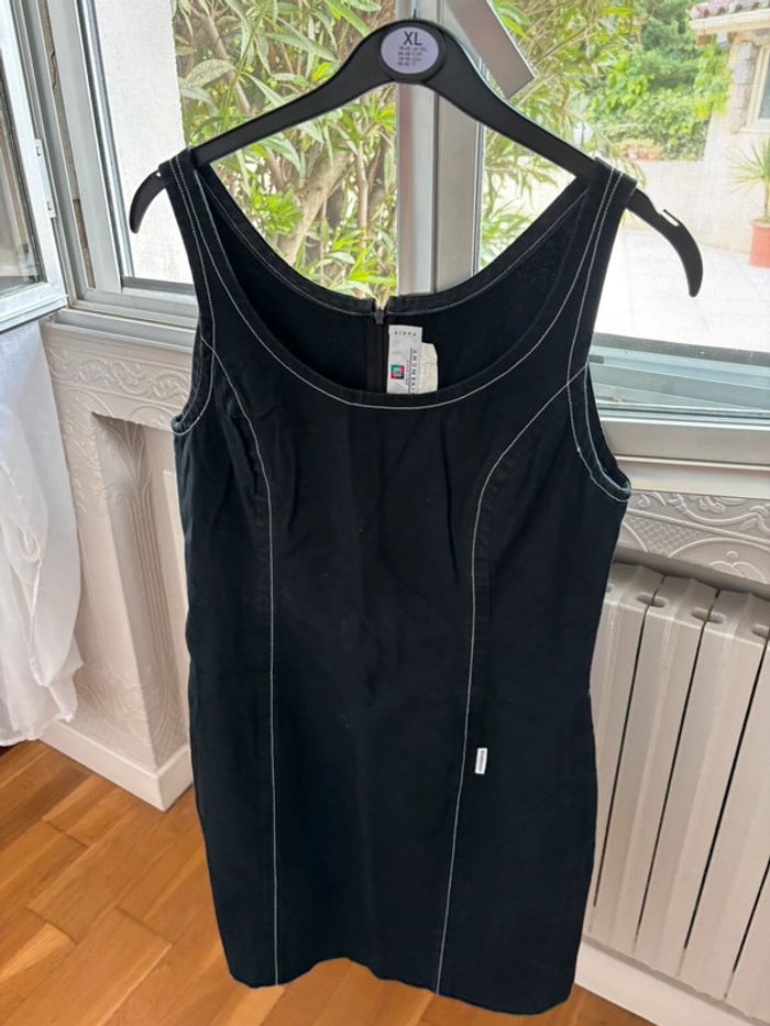 Robe vintage noire Givenchy - photo numéro 7