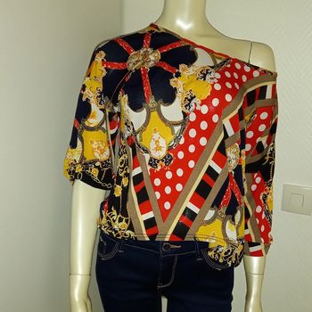 Blouse originale manches 3/4 très bon état taille 36 / 38