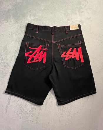 Short/Jort Stussy Embroidered Red Big Logo Back – Taille L