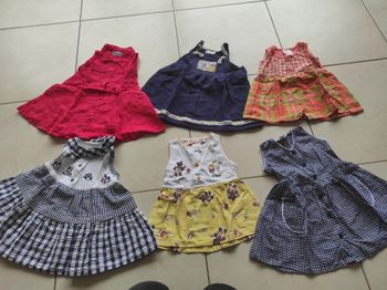 Lot de 6 robes sans manches été 6 mois
