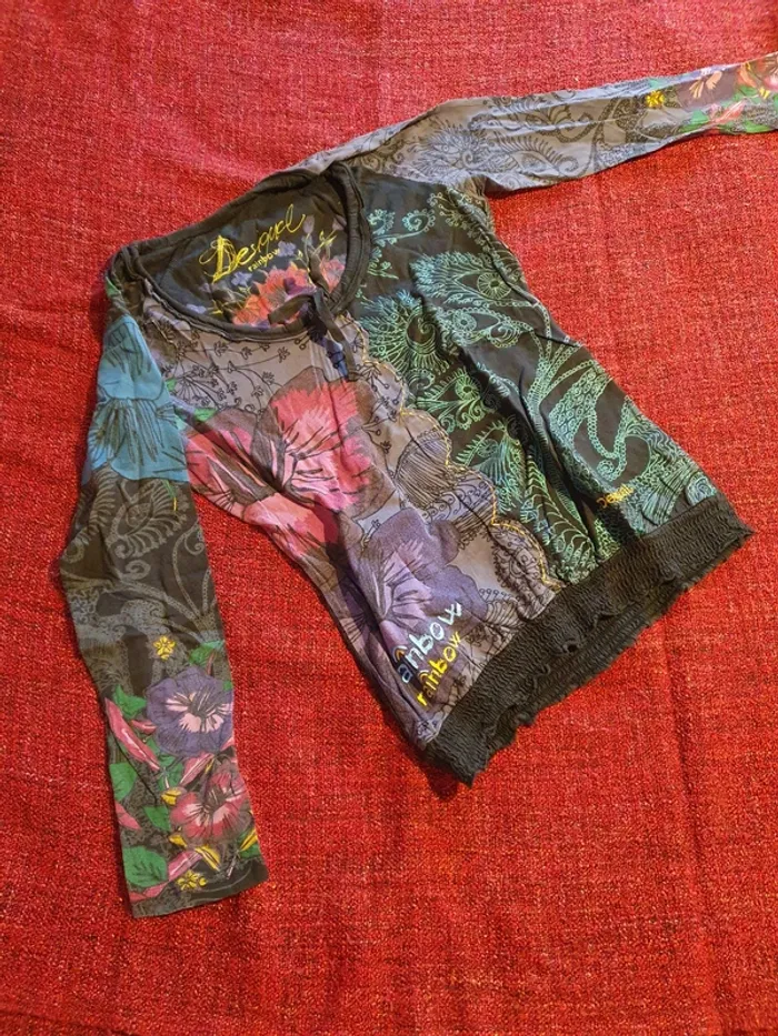 Haut desigual