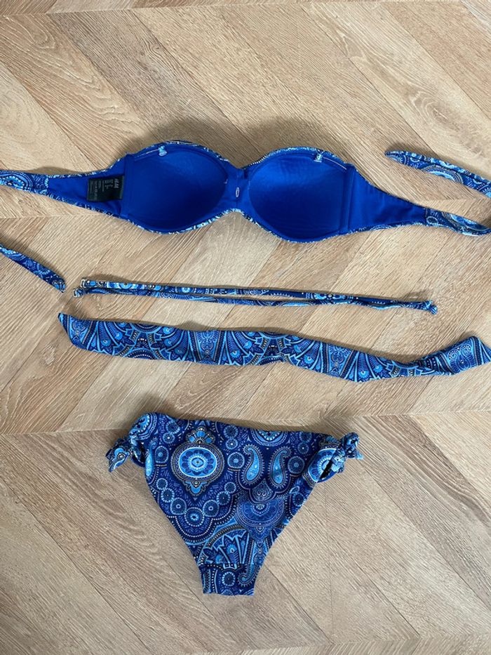 Maillot de bain 2 pièces H&M bleu et blanc - photo numéro 8