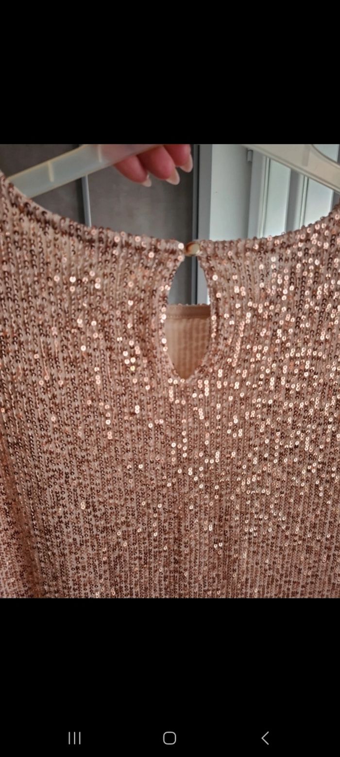 Robe tout en sequins  ou de chez tex - photo numéro 6