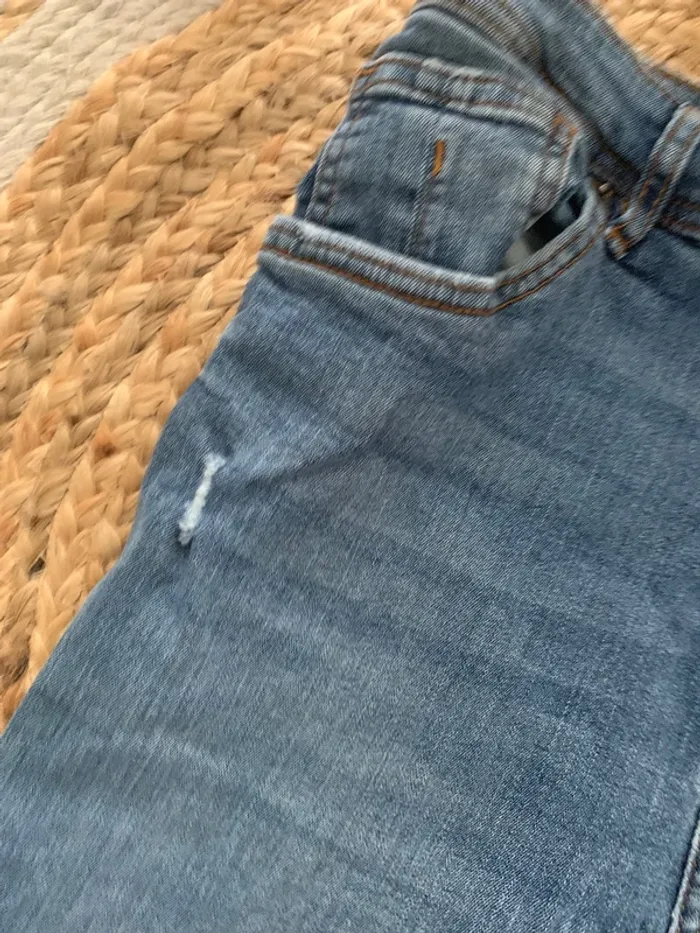 Jeans troué Zara - photo numéro 5