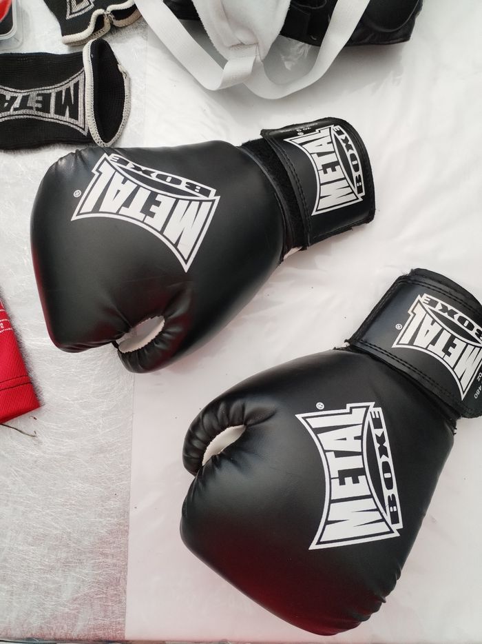 Tenue équipement de boxe - photo numéro 2