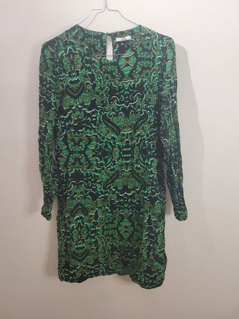Robe motif vert et noir