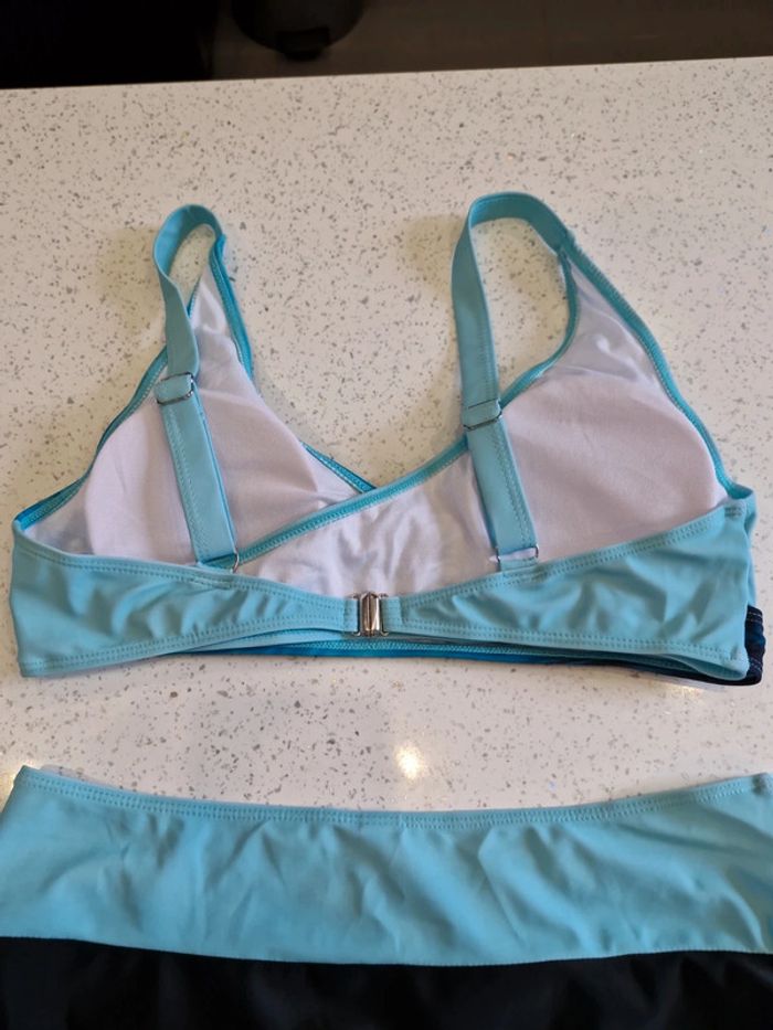 Maillot de bain 2 pièces neuf - photo numéro 5